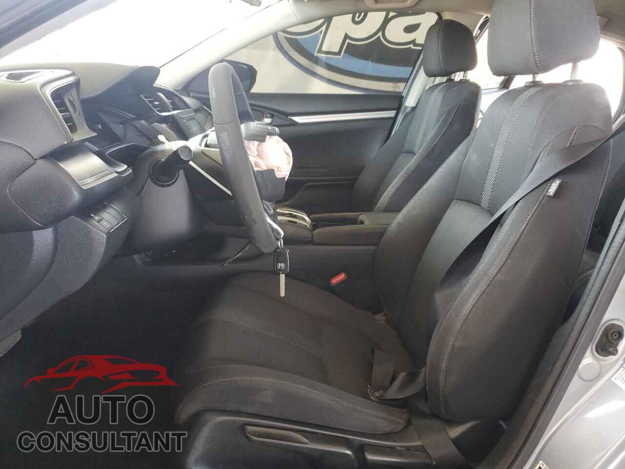 HONDA CIVIC 2017 - 2HGFC2F56HH515514