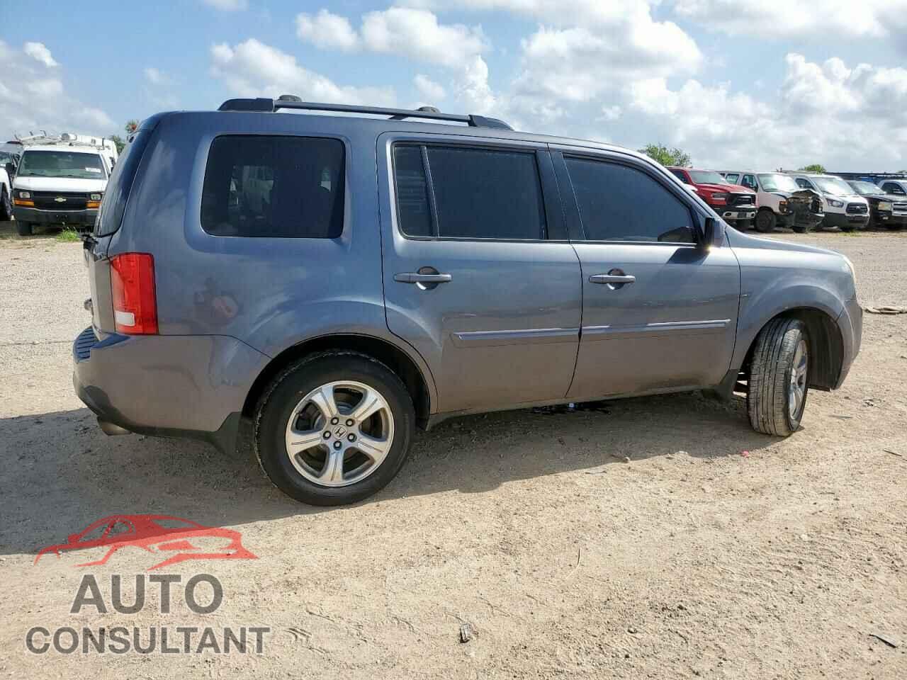HONDA PILOT 2015 - 5FNYF3H59FB032507
