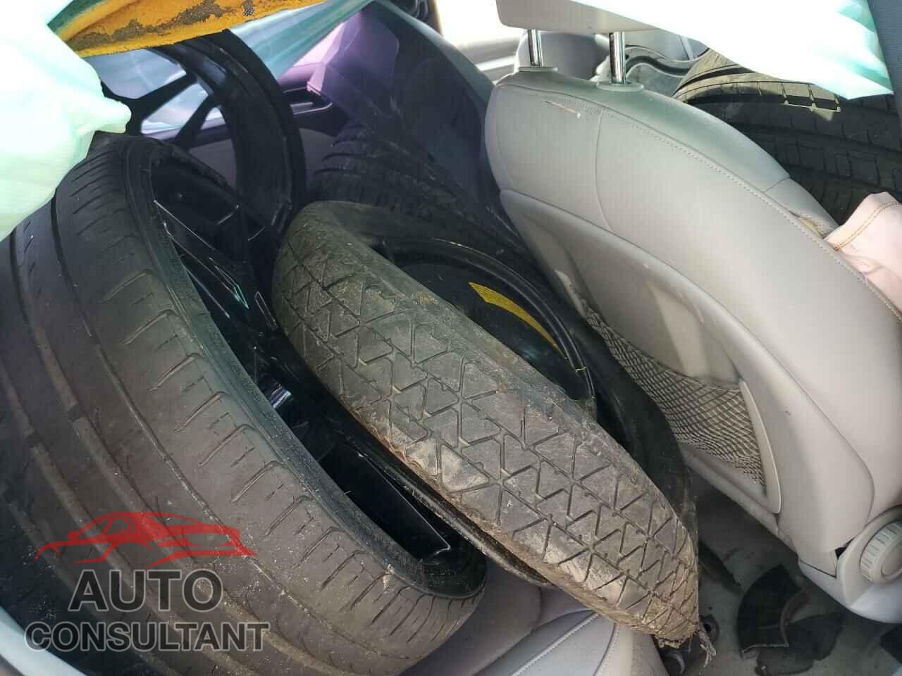 AUDI A3 2016 - WAUA7GFF1G1005259