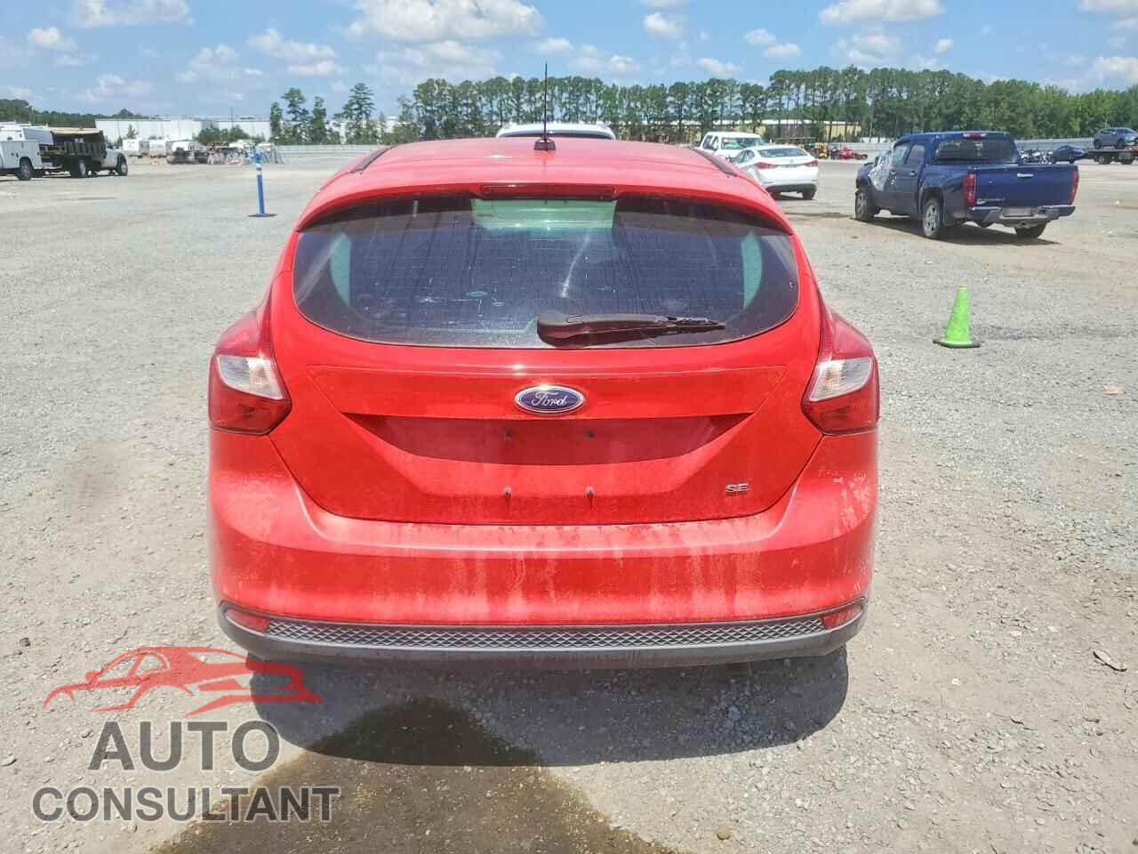 FORD FOCUS 2012 - 1FAHP3K28CL327513