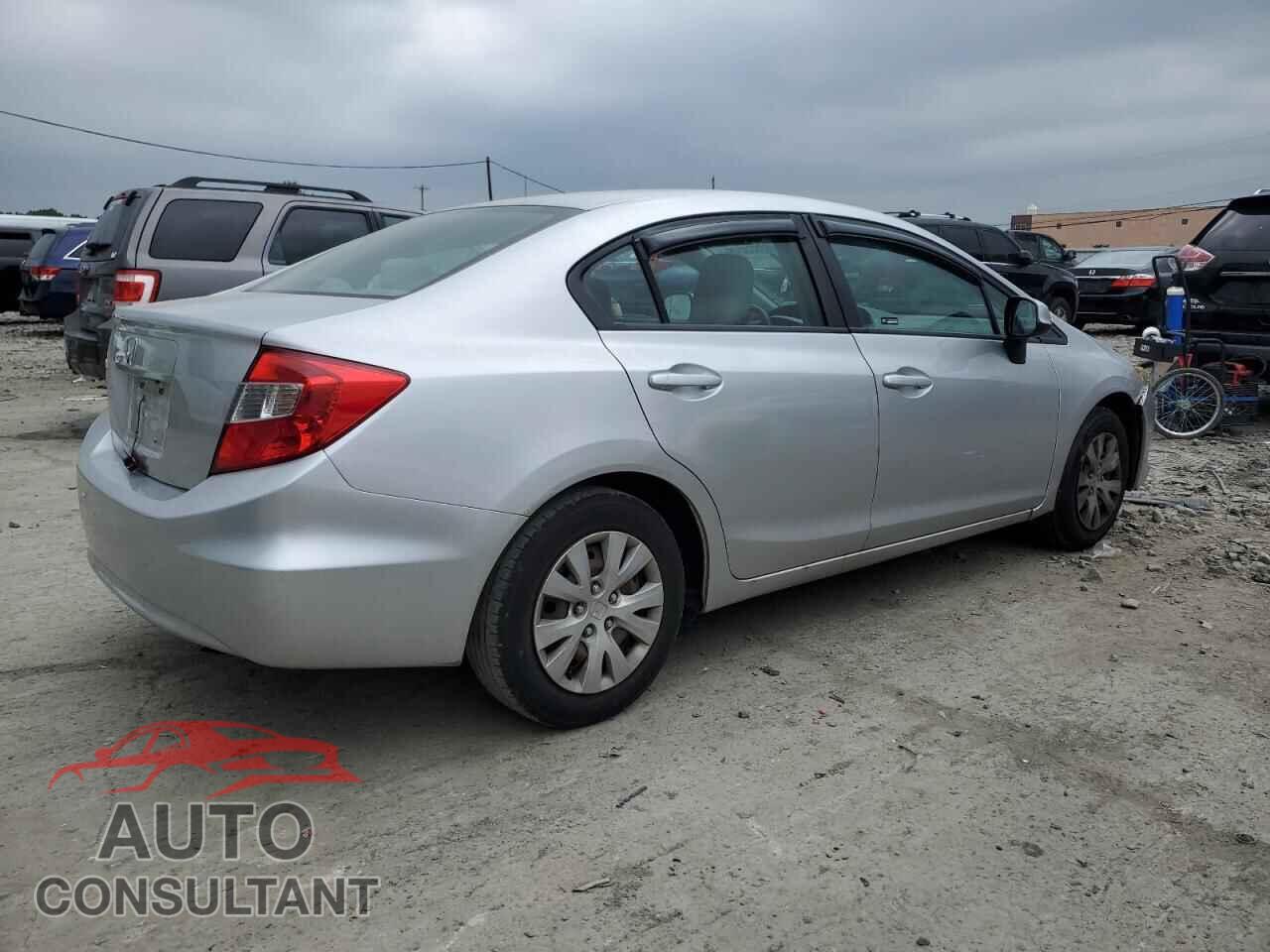 HONDA CIVIC 2012 - 2HGFB2F57CH323692