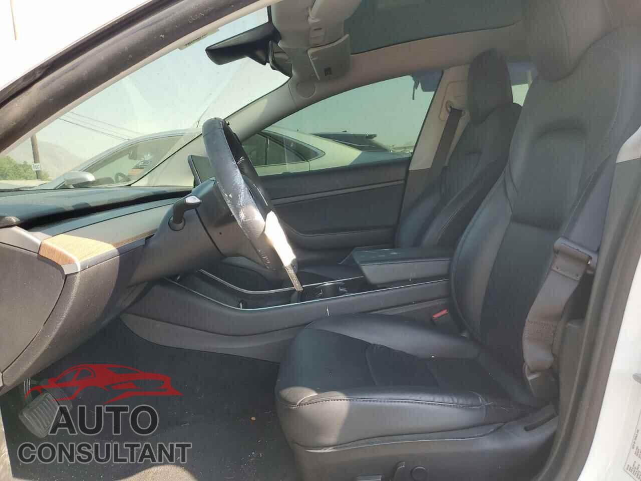 TESLA MODEL 3 2020 - 5YJ3E1EA2LF745084