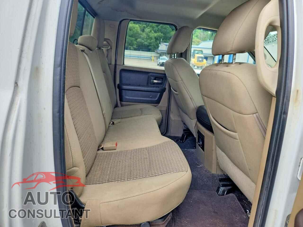 DODGE RAM 1500 2012 - 1C6RD7GT5CS272502