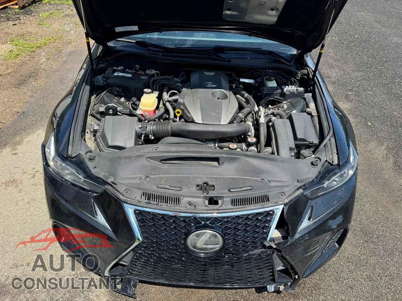 LEXUS IS 2018 - JTHBA1D20J5070091