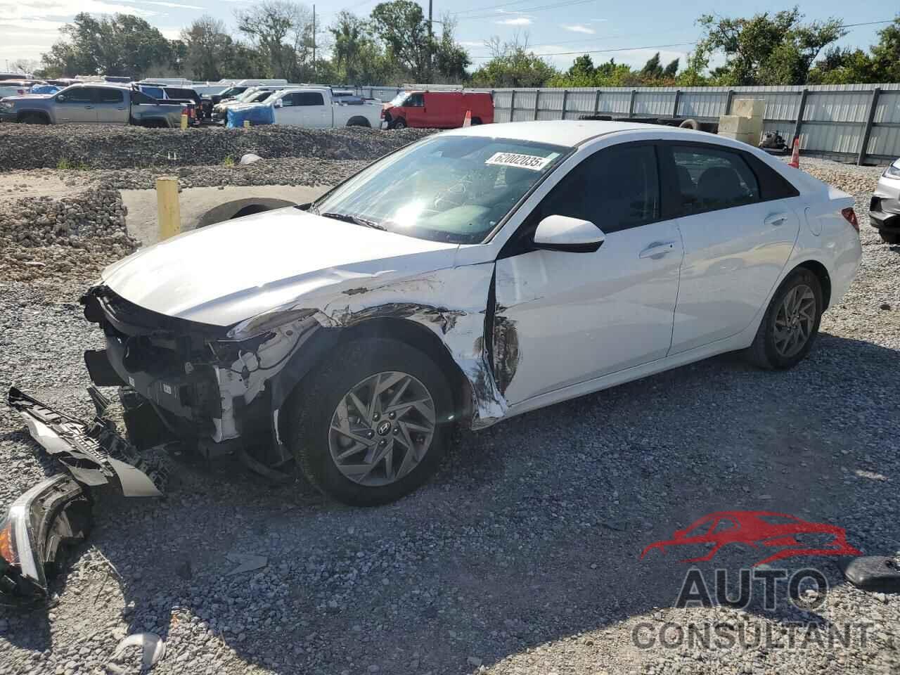 HYUNDAI ELANTRA 2024 - KMHLM4DG0RU647919