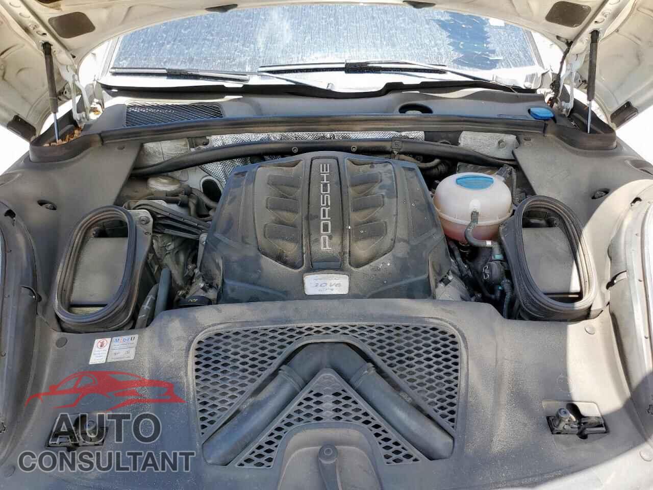 PORSCHE MACAN 2017 - WP1AG2A51HLB56496