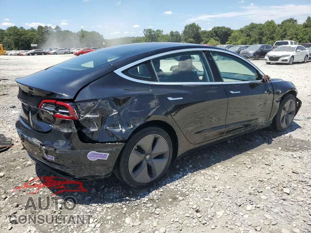 TESLA MODEL 3 2018 - 5YJ3E1EA4JF156681