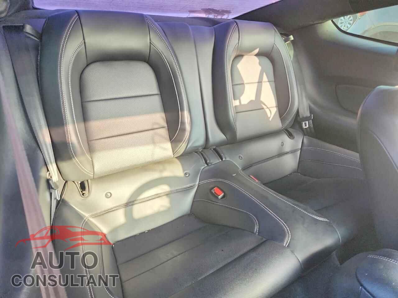 FORD MUSTANG 2021 - 1FA6P8CF6M5114541