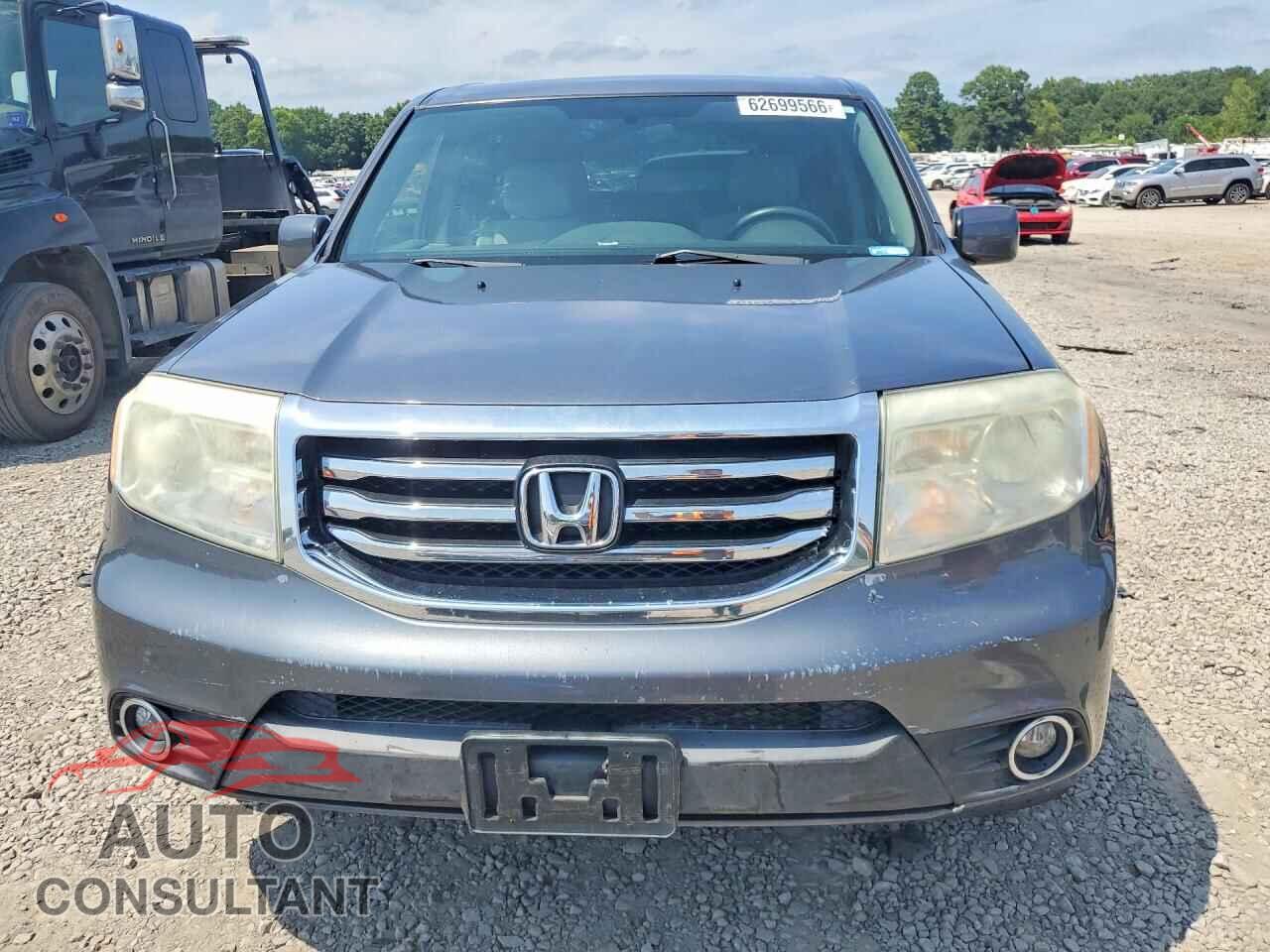 HONDA PILOT 2013 - 5FNYF3H46DB013305