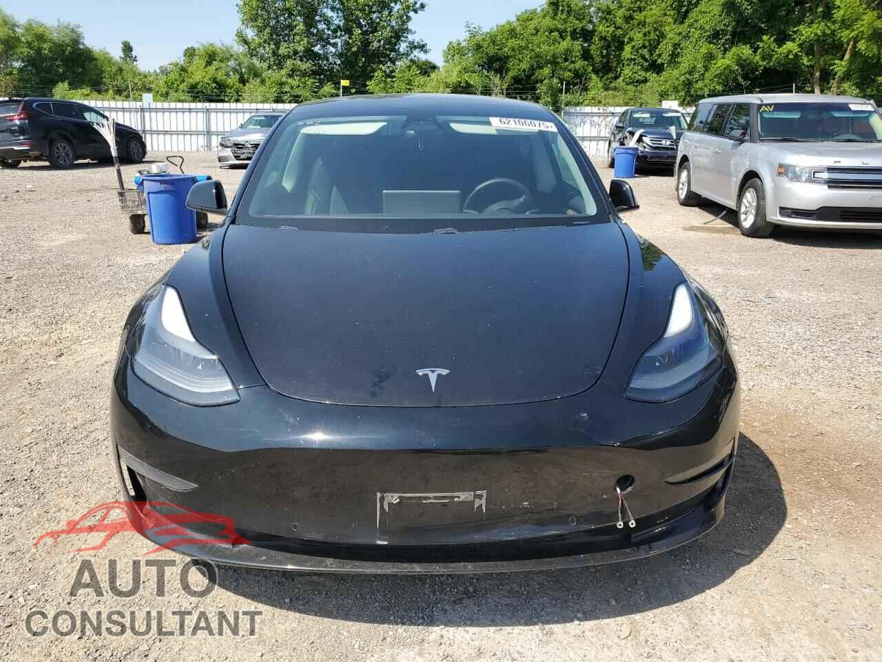 TESLA MODEL 3 2021 - 5YJ3E1EA1MF963163
