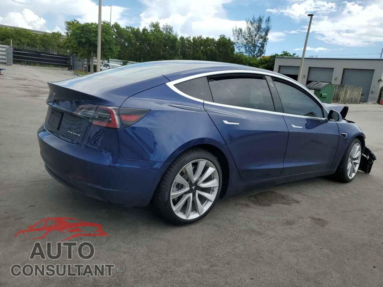 TESLA MODEL 3 2019 - 5YJ3E1EB9KF194224