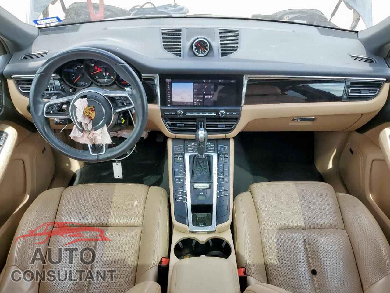 PORSCHE MACAN 2021 - WP1AA2A59MLB00818