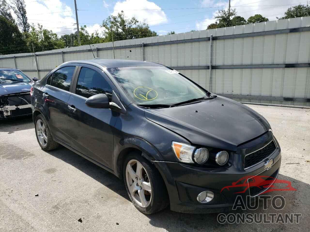 CHEVROLET SONIC 2016 - 1G1JE5SB6G4134959