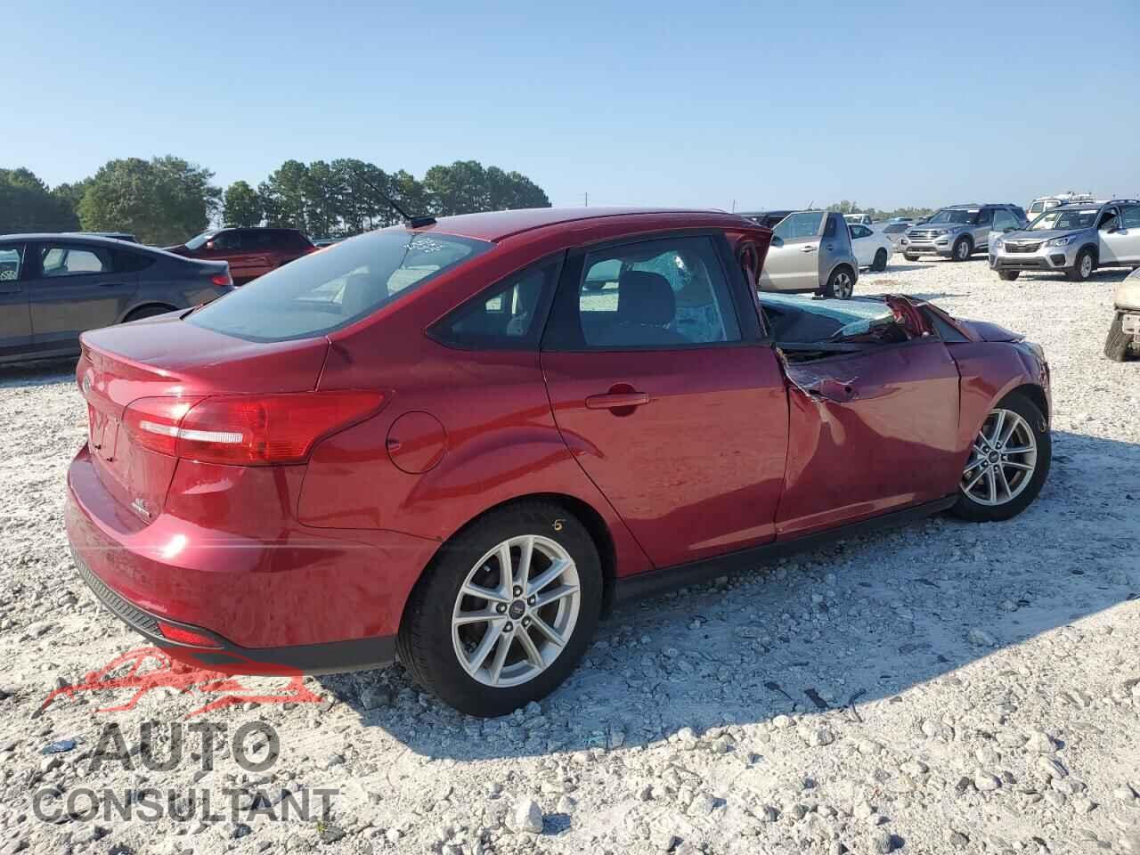 FORD FOCUS 2015 - 1FADP3F22FL344384