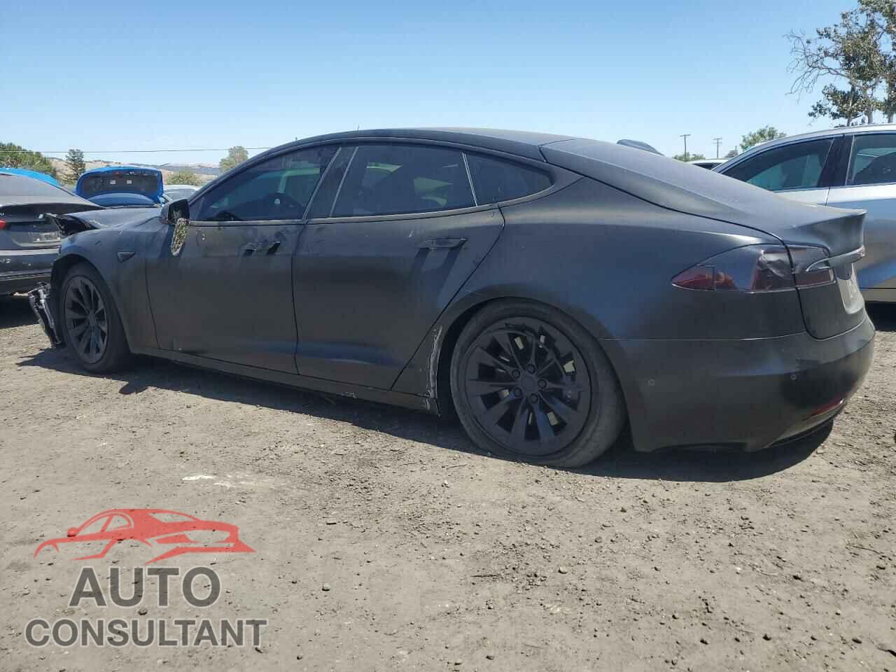 TESLA MODEL S 2017 - 5YJSA1E25HF215019