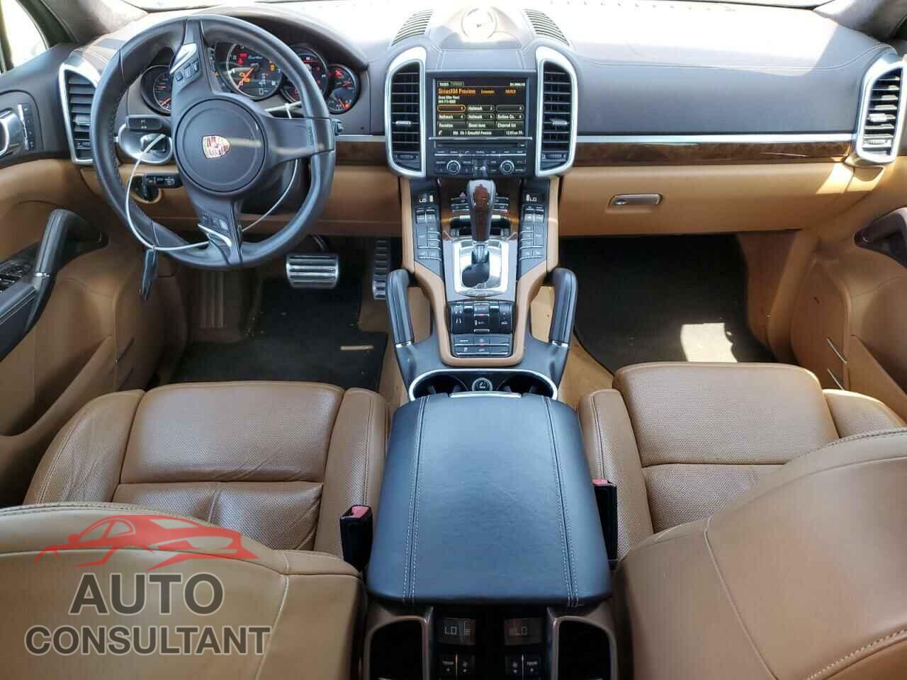 PORSCHE CAYENNE 2013 - WP1AC2A20DLA93158
