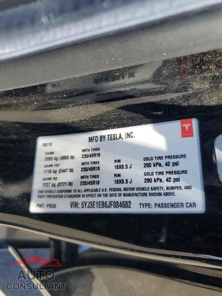TESLA MODEL 3 2018 - 5YJ3E1EB6JF084682