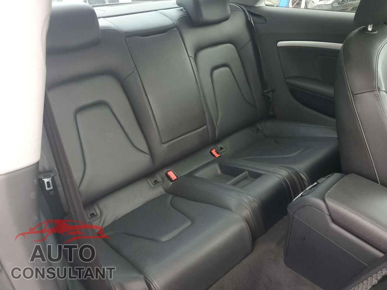 AUDI A5 2014 - WAULFAFR3EA073921