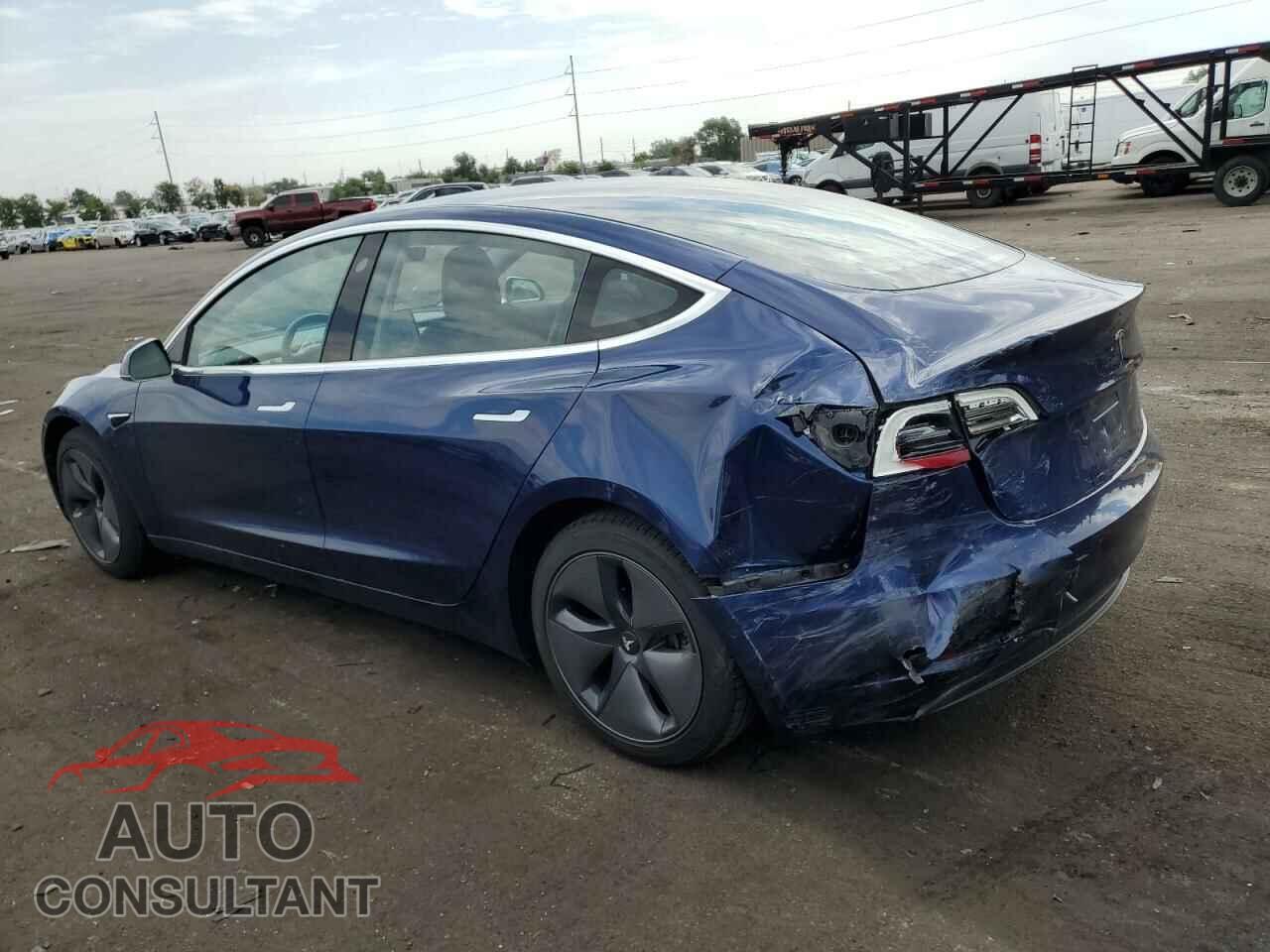 TESLA MODEL 3 2018 - 5YJ3E1EA1JF037339