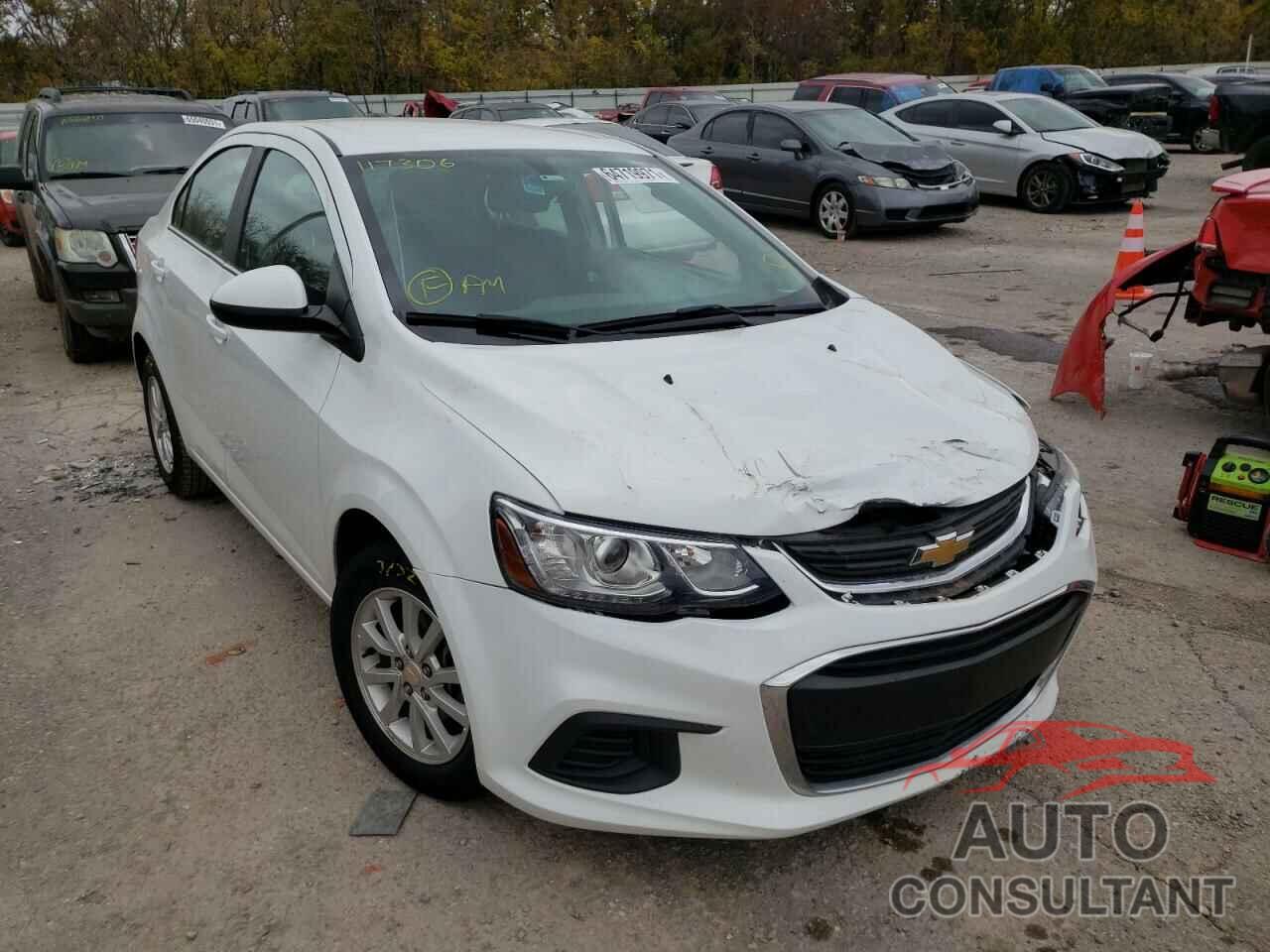 CHEVROLET SONIC 2017 - 1G1JD5SH7H4117306
