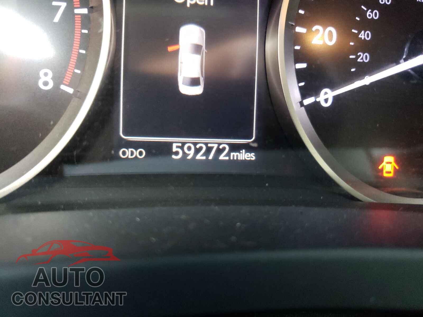 LEXUS IS 2016 - JTHBA1D29G5022985