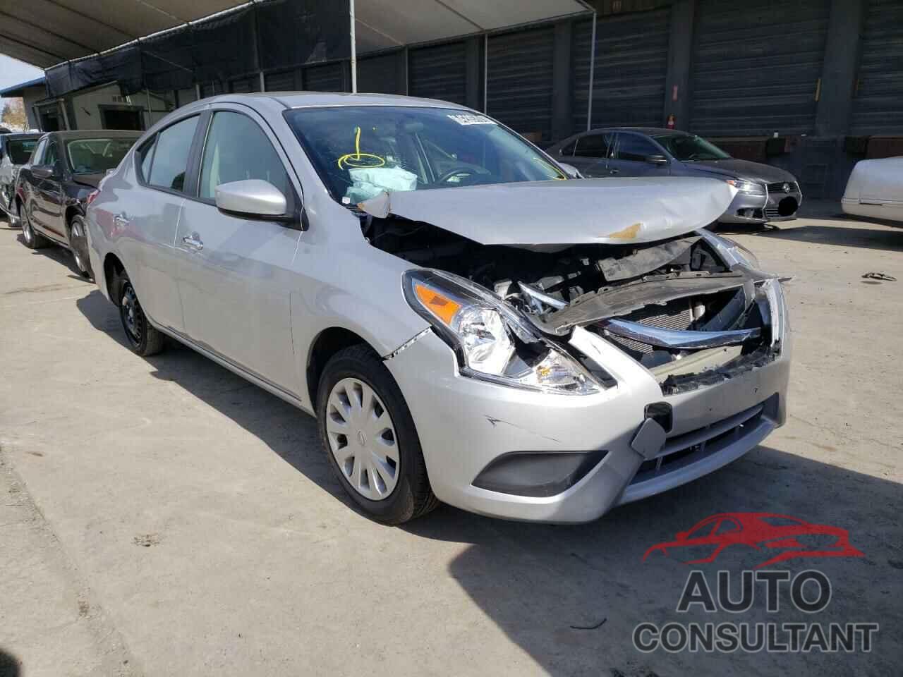 NISSAN VERSA 2019 - 3N1CN7AP9KL871815