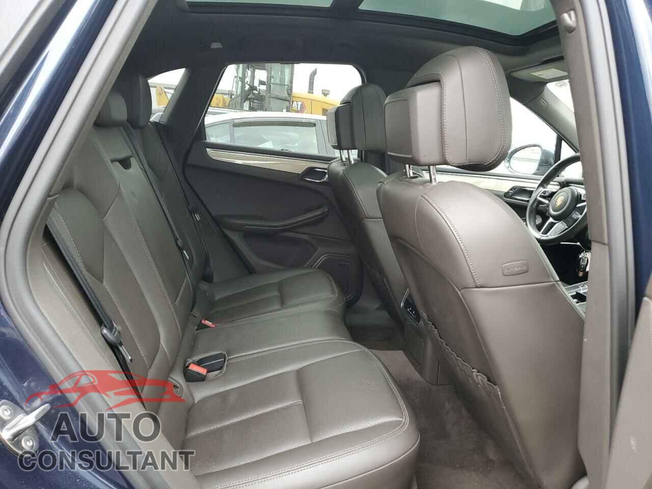 PORSCHE MACAN 2016 - WP1AB2A51GLB41977