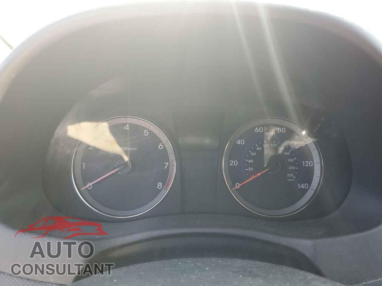 HYUNDAI ACCENT 2017 - KMHCT5AE4HU309028