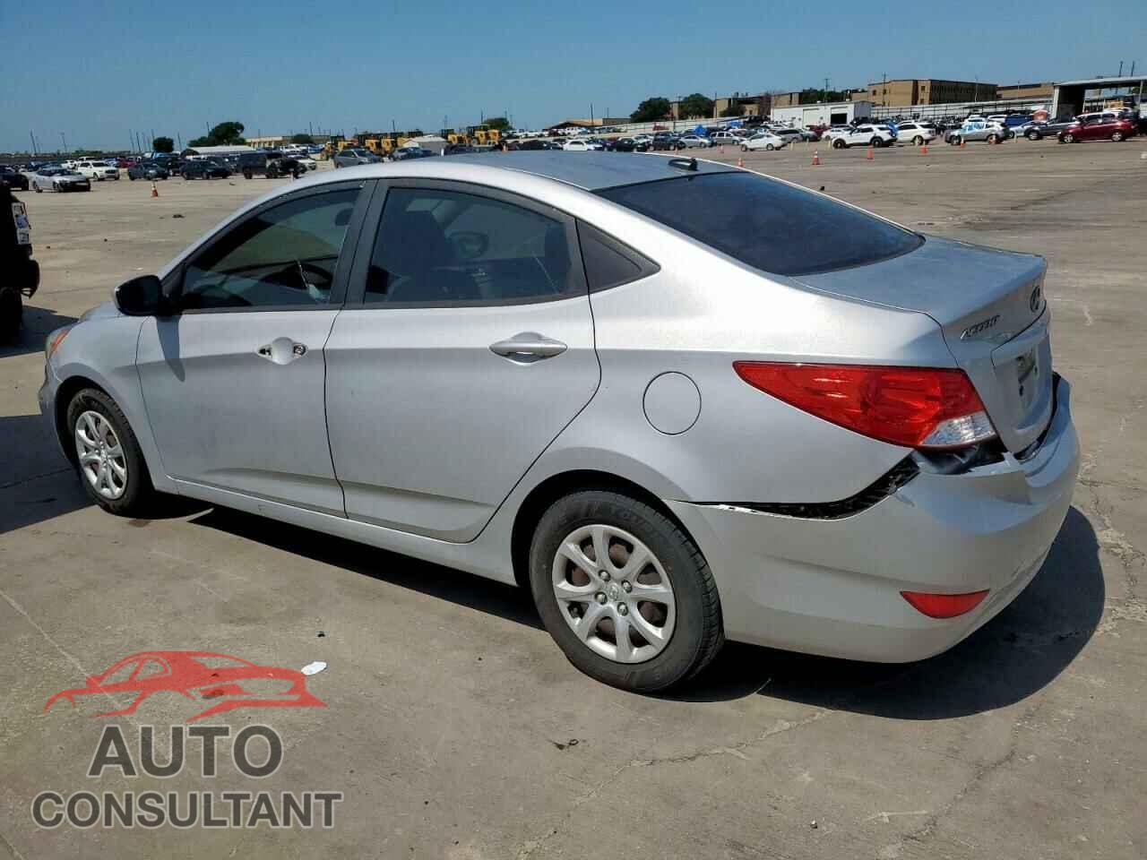 HYUNDAI ACCENT 2013 - KMHCT4AEXDU478538