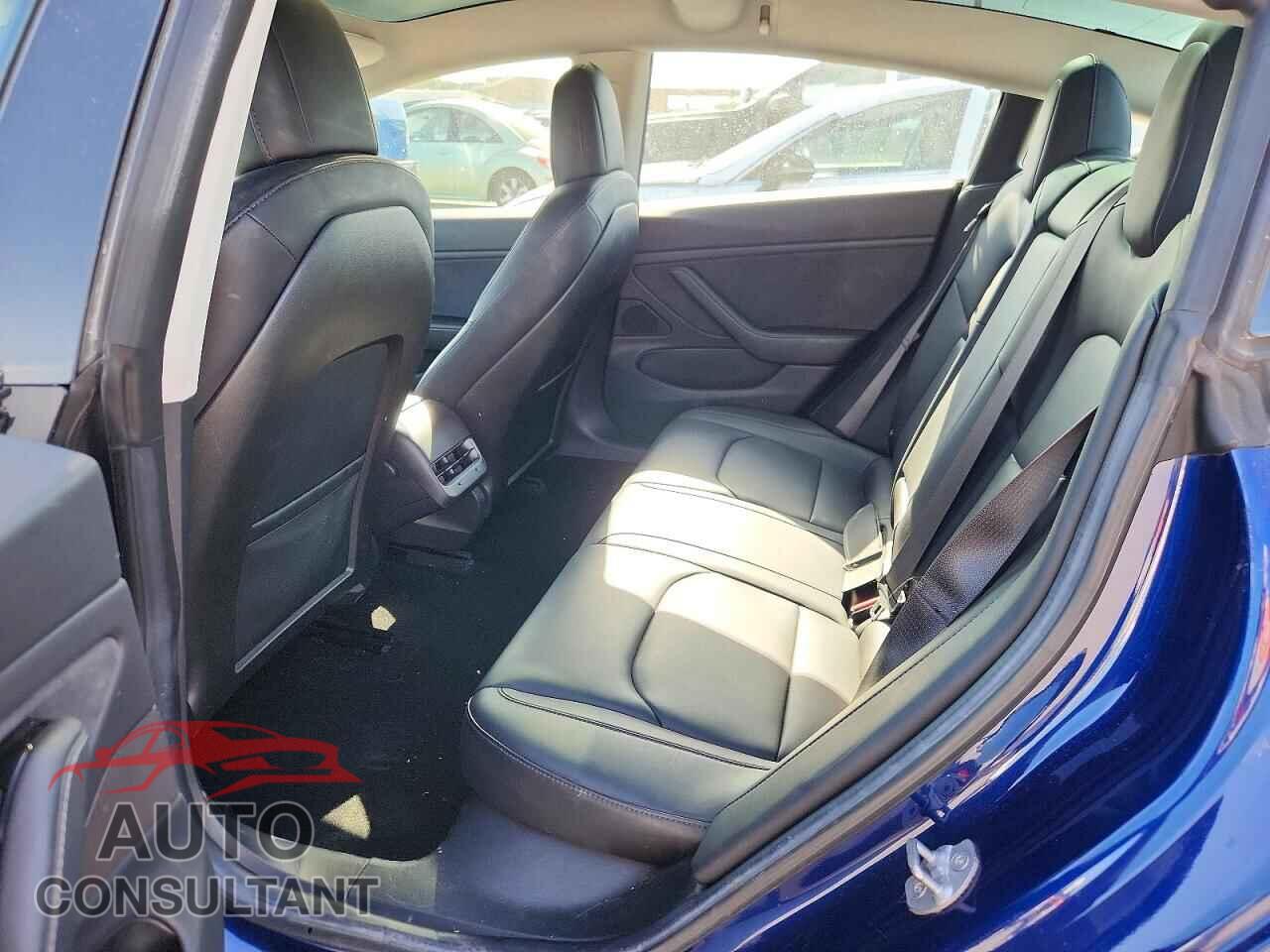 TESLA MODEL 3 2018 - 5YJ3E1EA2JF018170