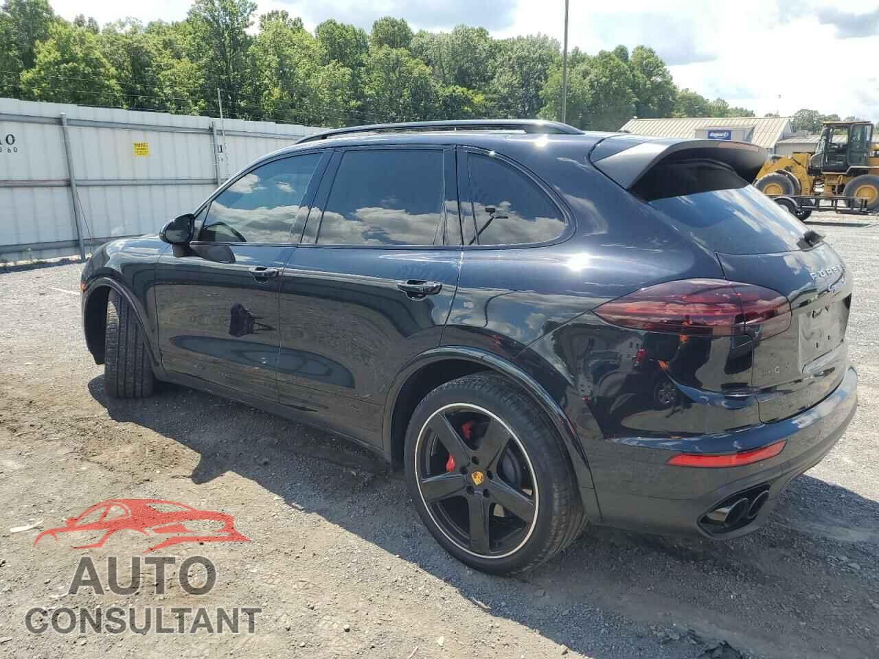 PORSCHE CAYENNE 2018 - WP1AC2A28JLA85255