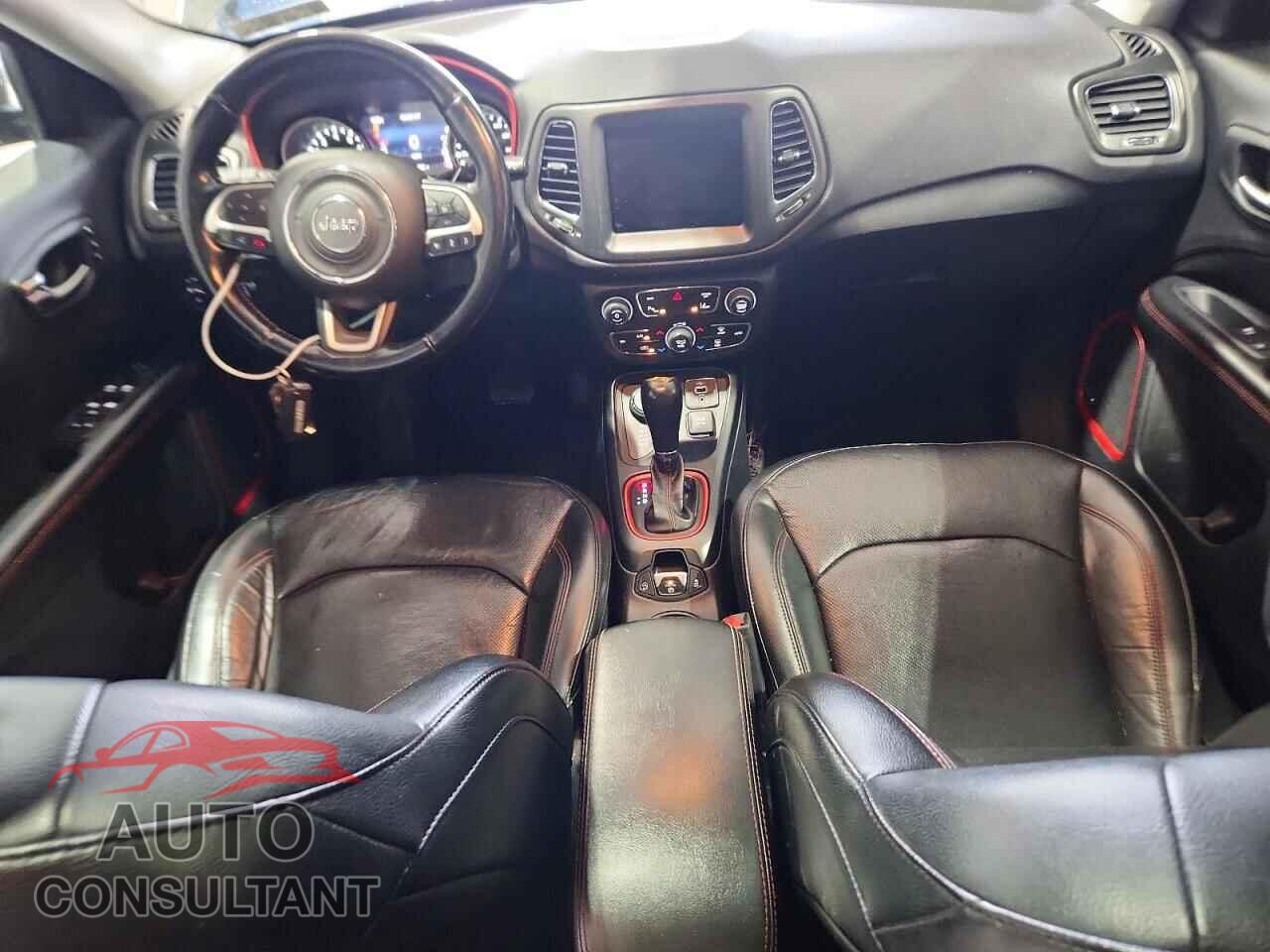 JEEP COMPASS 2021 - 3C4NJDDB7MT601954