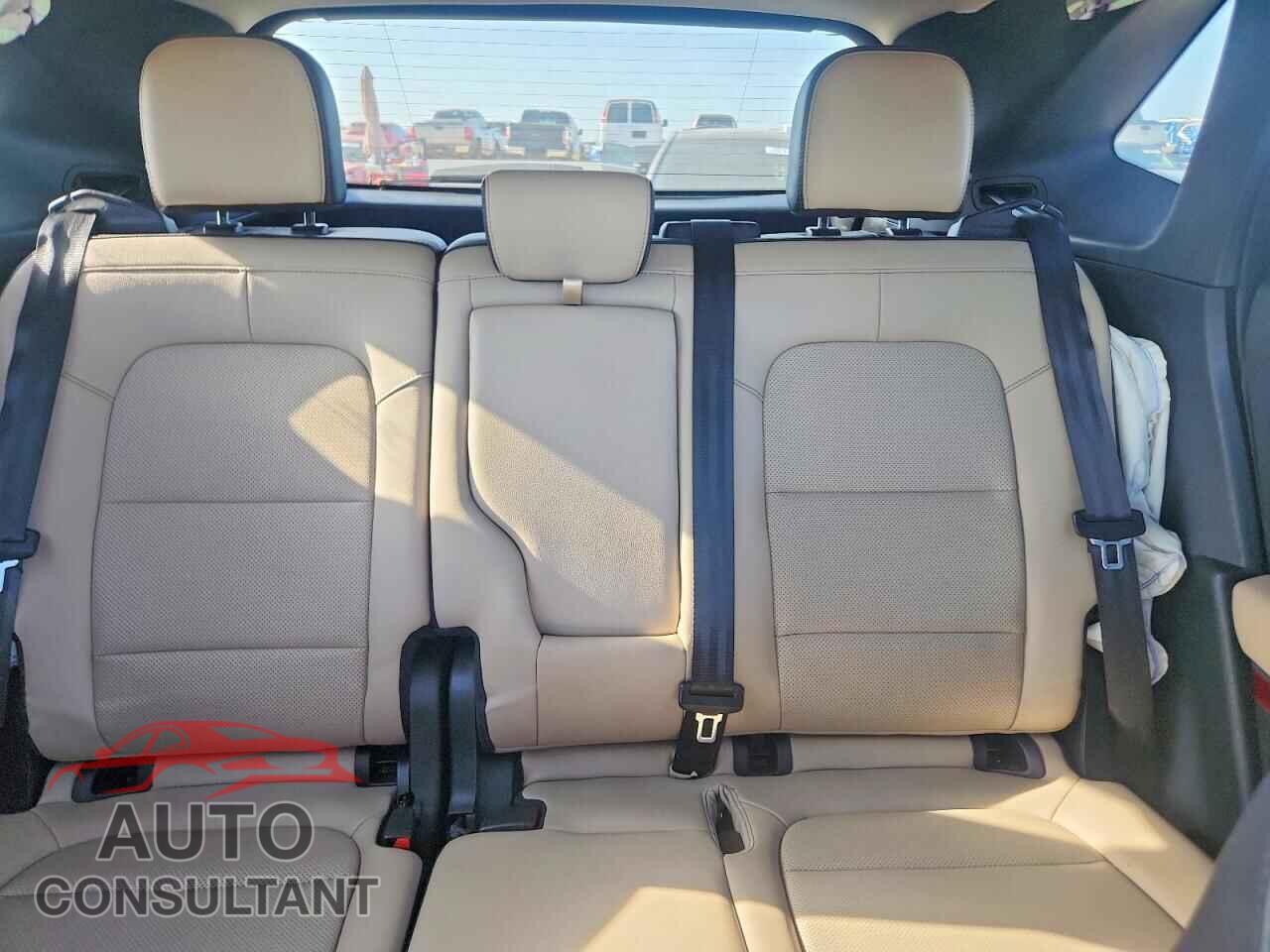 FORD ESCAPE 2020 - 1FMCU0H61LUA75096