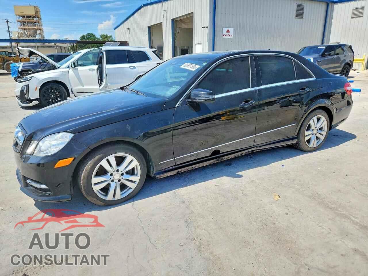 MERCEDES-BENZ E-CLASS 2013 - WDDHF9FB6DA754525