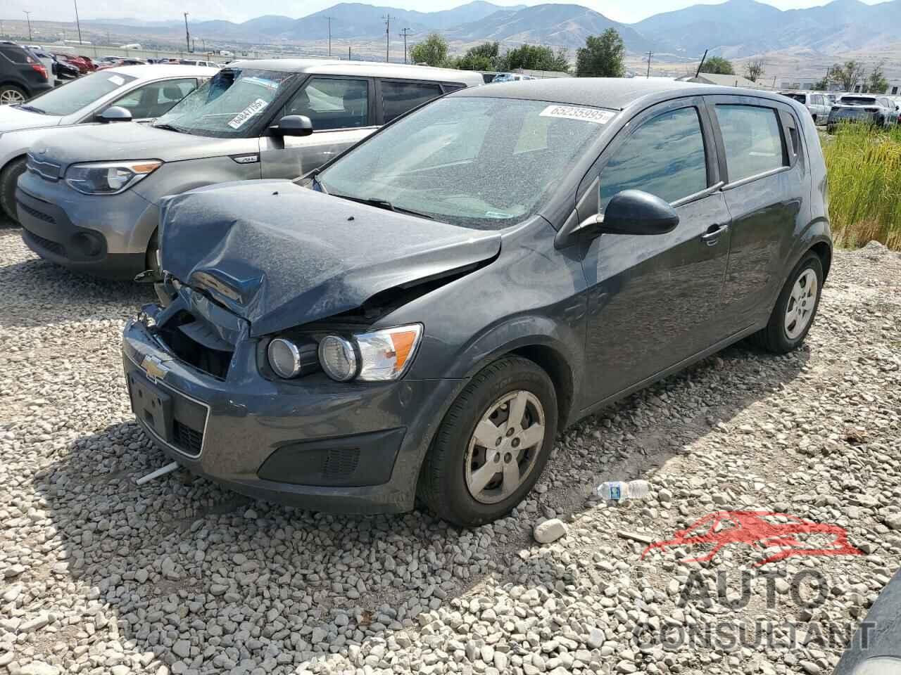 CHEVROLET SONIC 2016 - 1G1JB6SHXG4108187