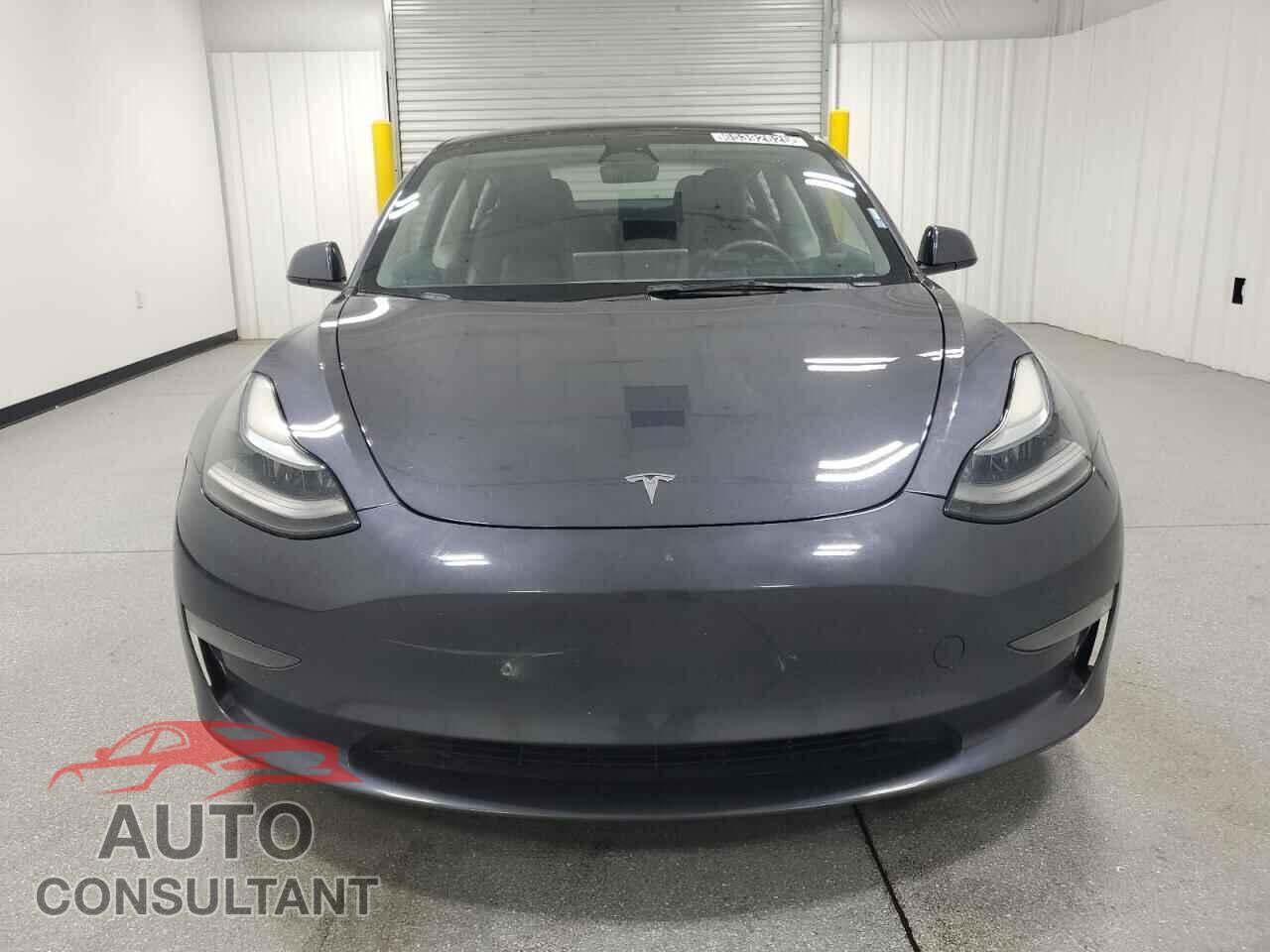 TESLA MODEL 3 2023 - 5YJ3E1EA9PF447038