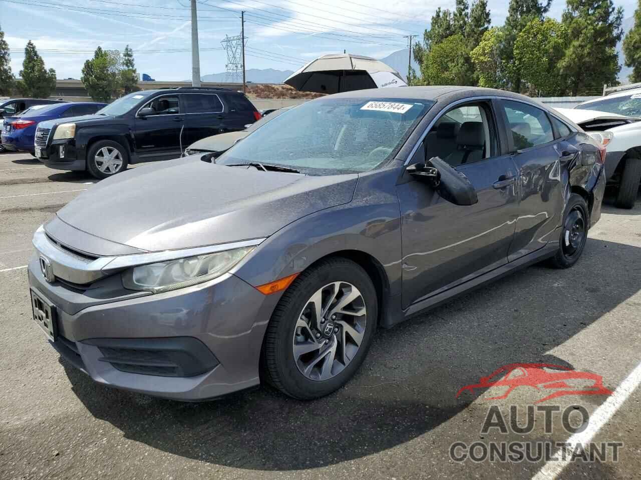 HONDA CIVIC 2018 - 2HGFC2F76JH528755