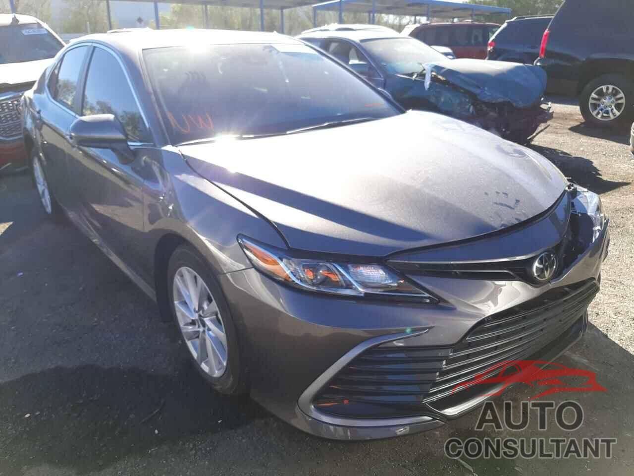 TOYOTA CAMRY 2021 - 4T1C11AK3MU598966