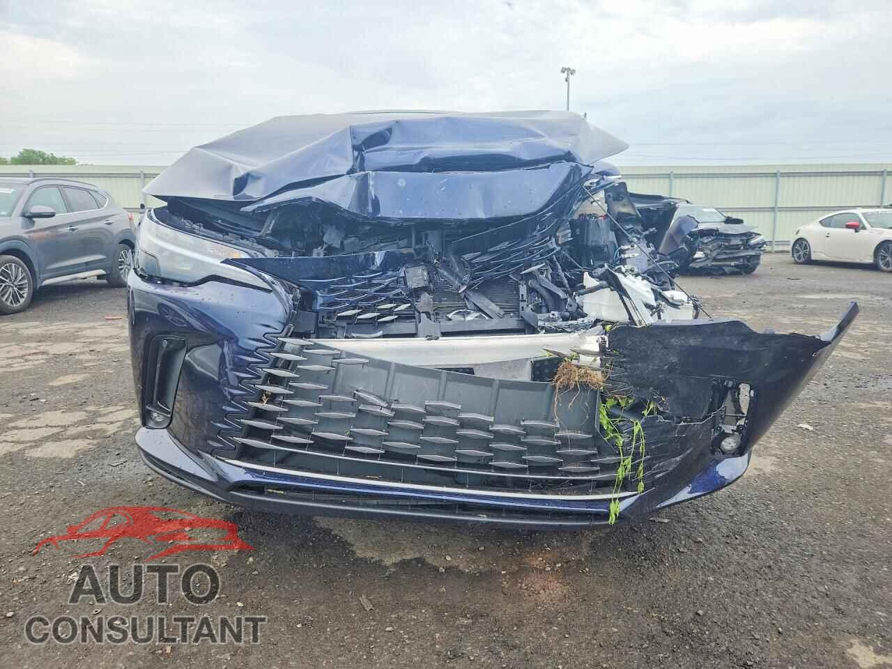 LEXUS UNKNOWN 2024 - 2T2BBMCA8RC038167