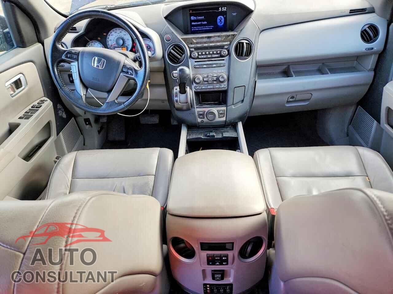 HONDA PILOT 2015 - 5FNYF4H66FB040210