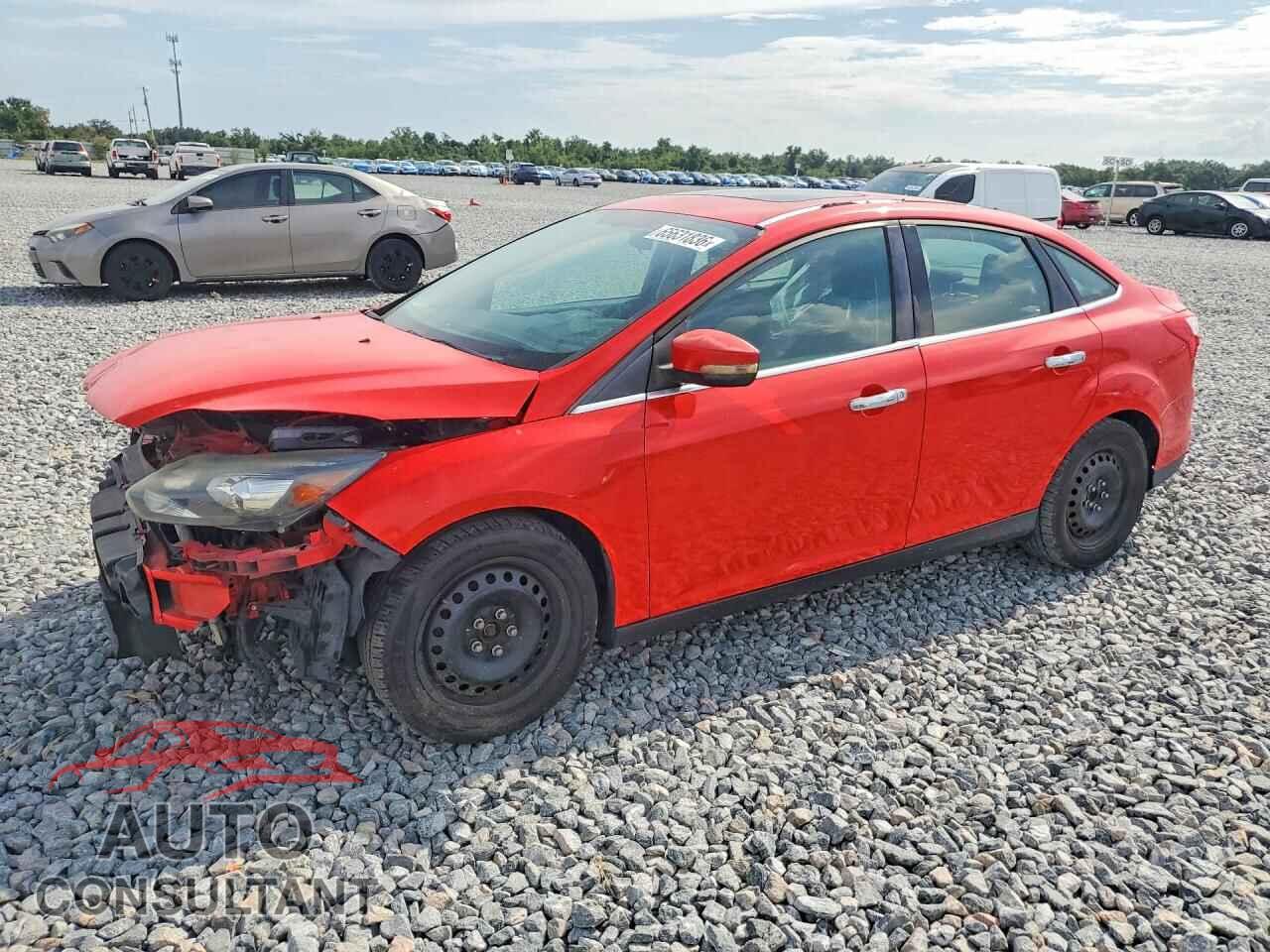 FORD FOCUS 2012 - 1FAHP3H24CL200460