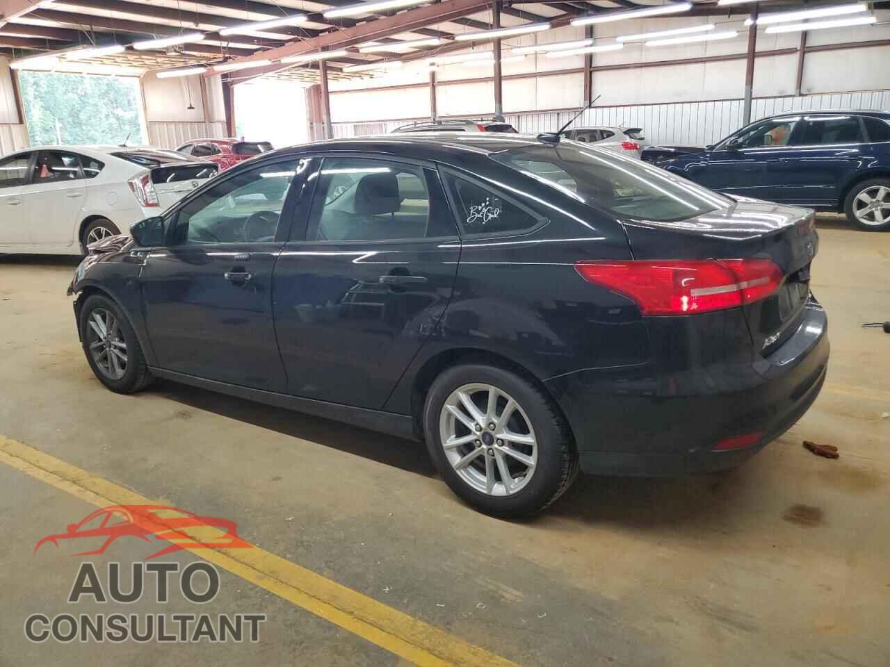FORD FOCUS 2015 - 1FADP3F21FL259181