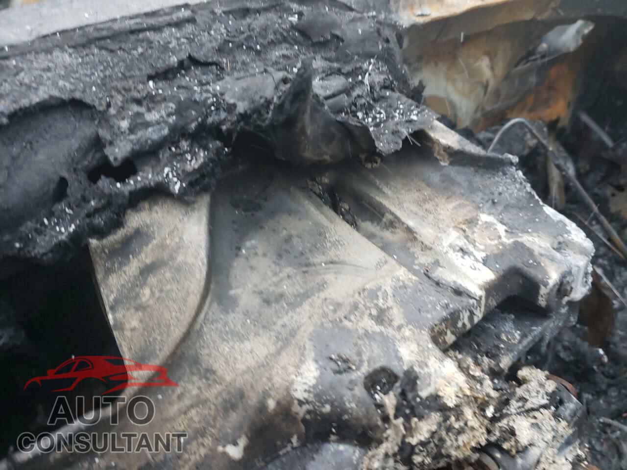 DODGE DURANGO 2018 - 1C4SDJGJ5JC323798