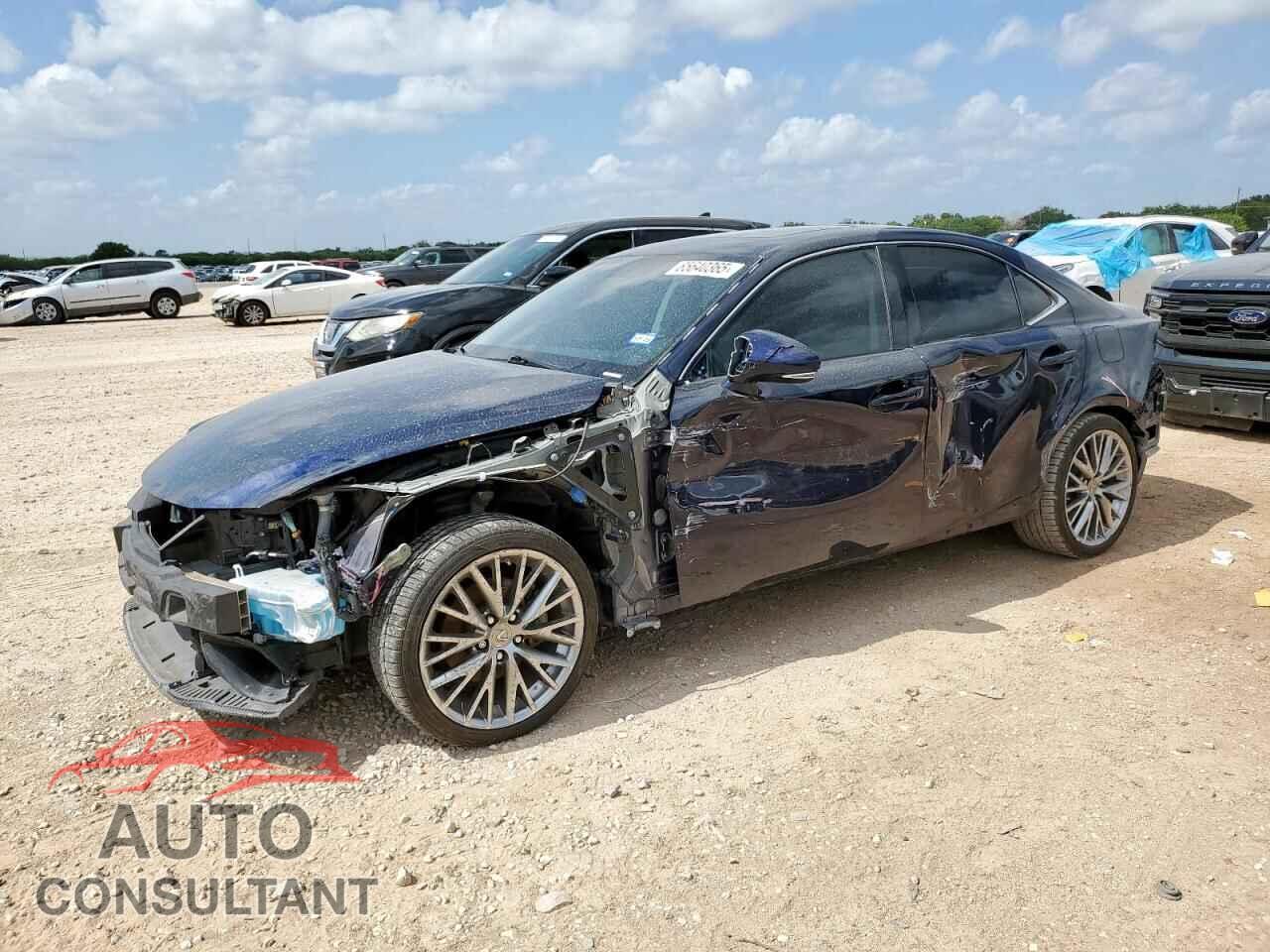LEXUS IS 2014 - JTHBF1D20E5017897