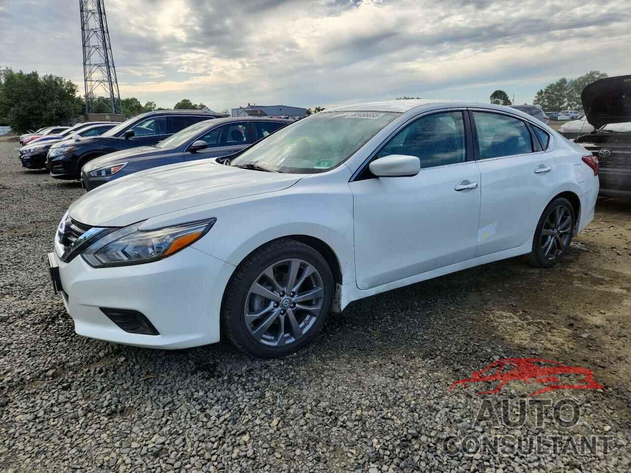 NISSAN ALTIMA 2018 - 1N4AL3AP3JC294461