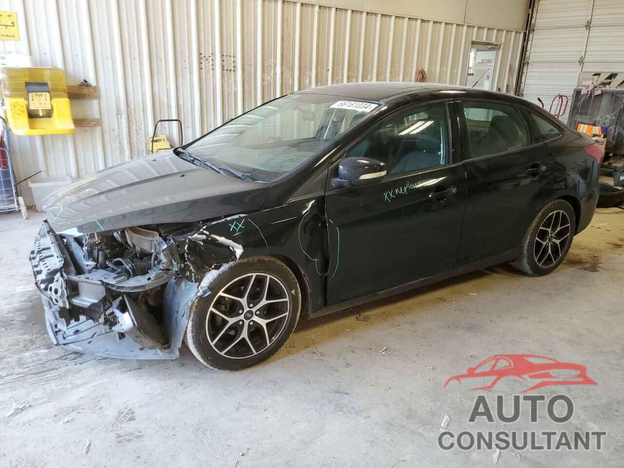 FORD FOCUS 2018 - 1FADP3H24JL249976