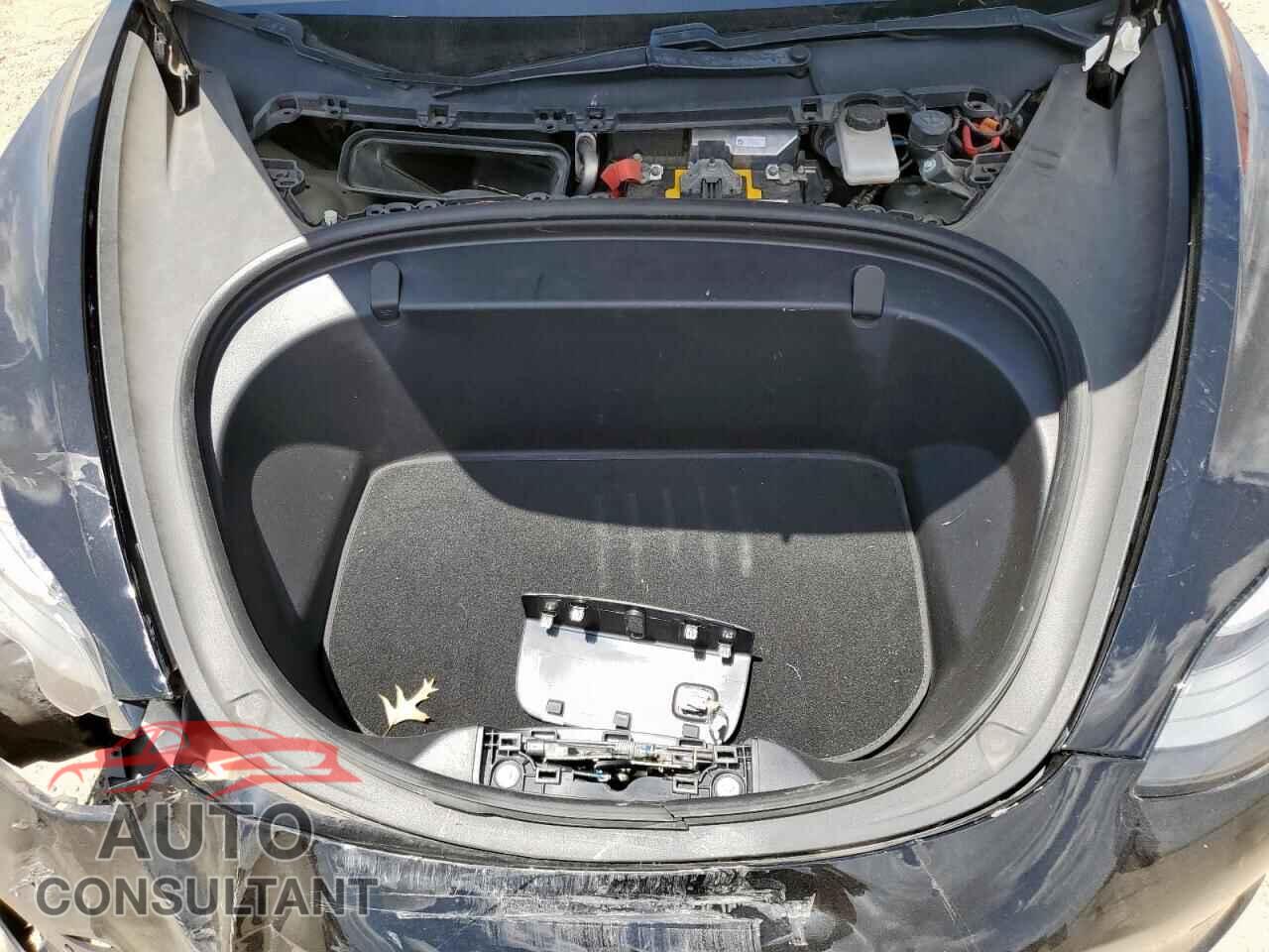 TESLA MODEL 3 2018 - 5YJ3E1EB4JF178687