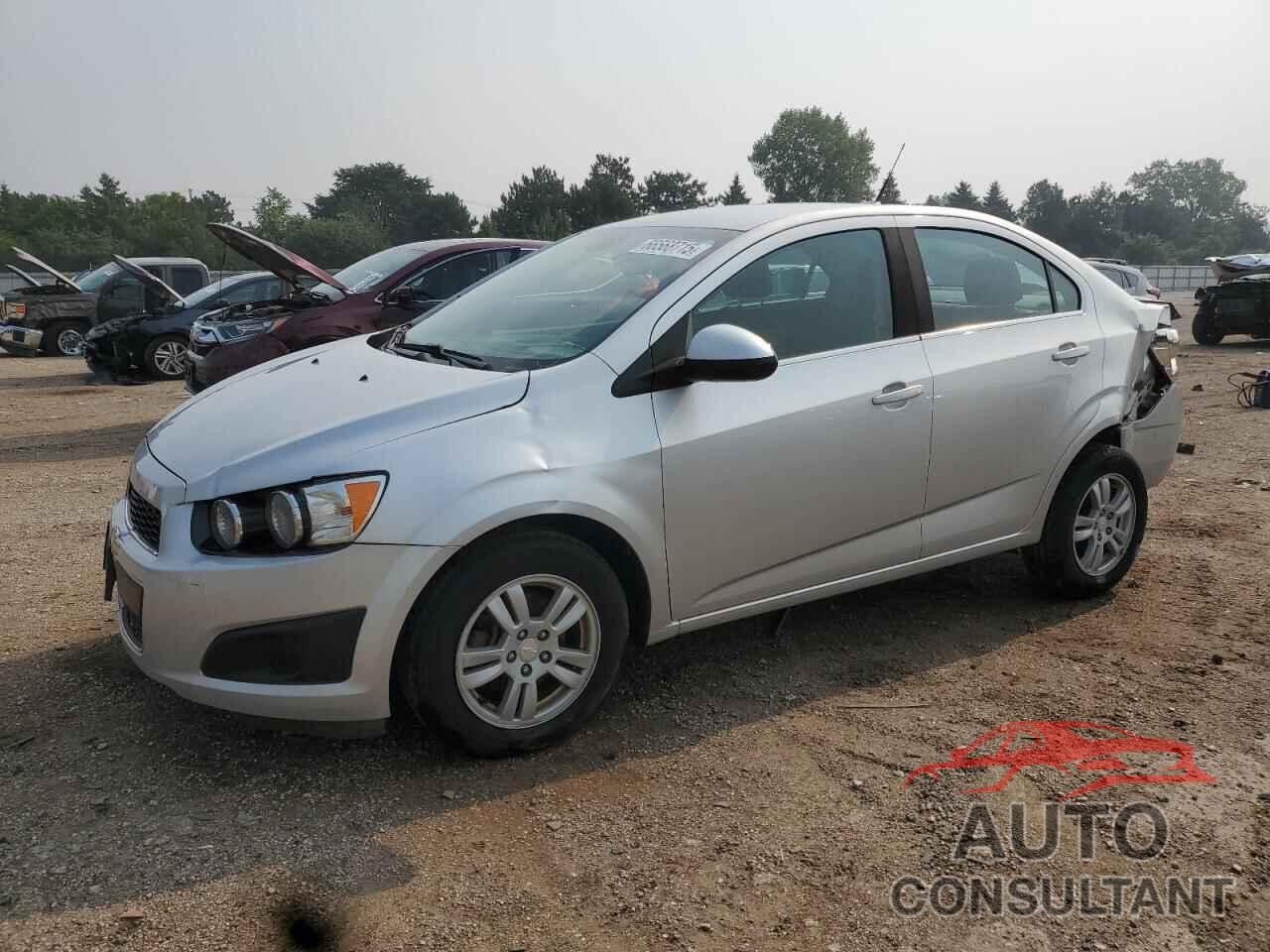 CHEVROLET SONIC 2013 - 1G1JC5SH7D4239967