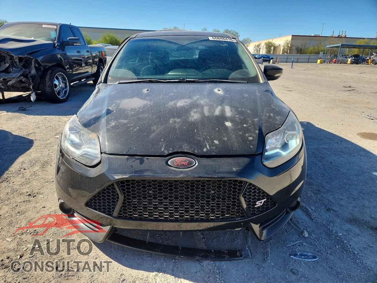 FORD FOCUS 2014 - 1FADP3L90EL258233
