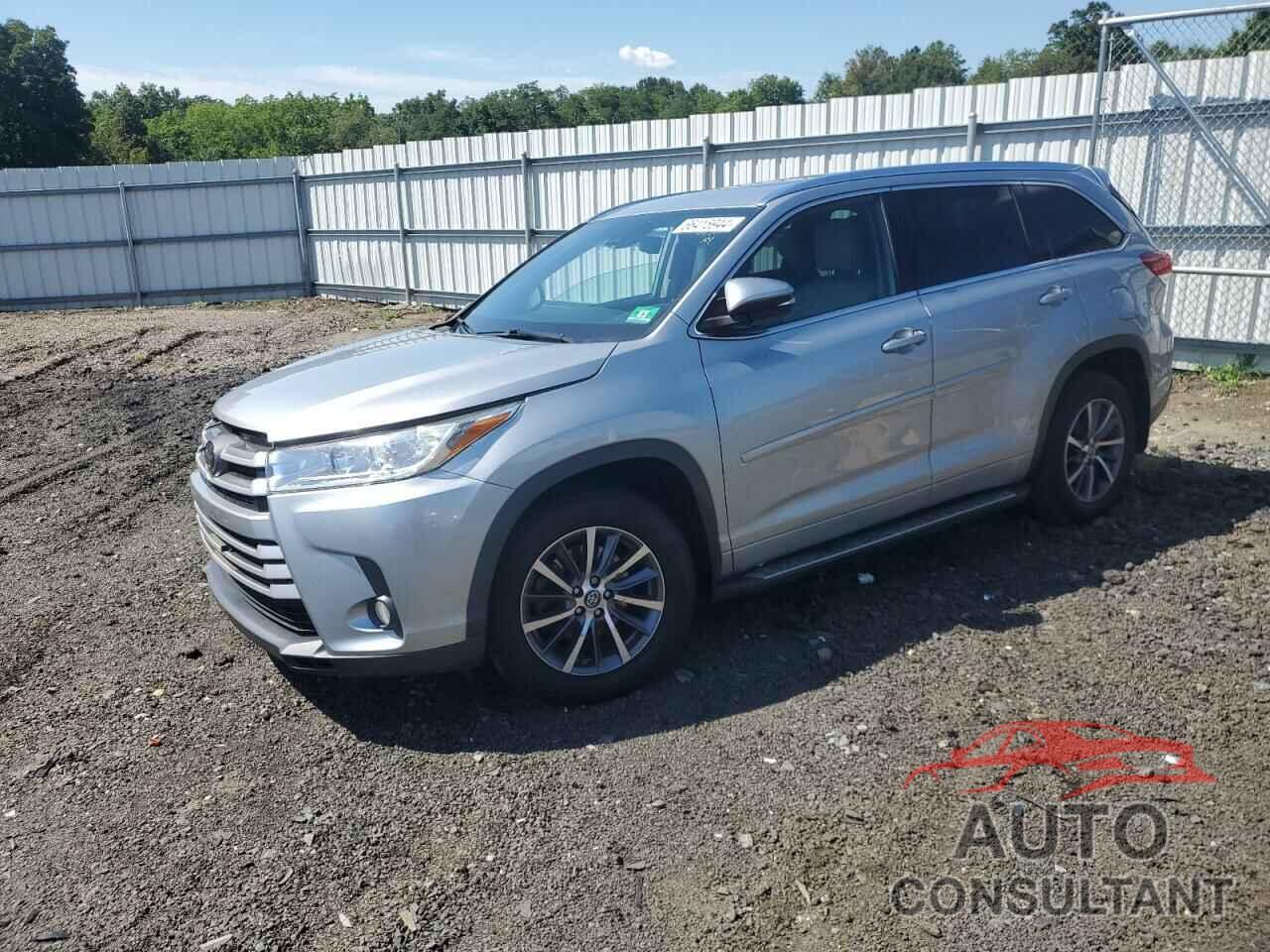 TOYOTA HIGHLANDER 2018 - 5TDJZRFH6JS530564